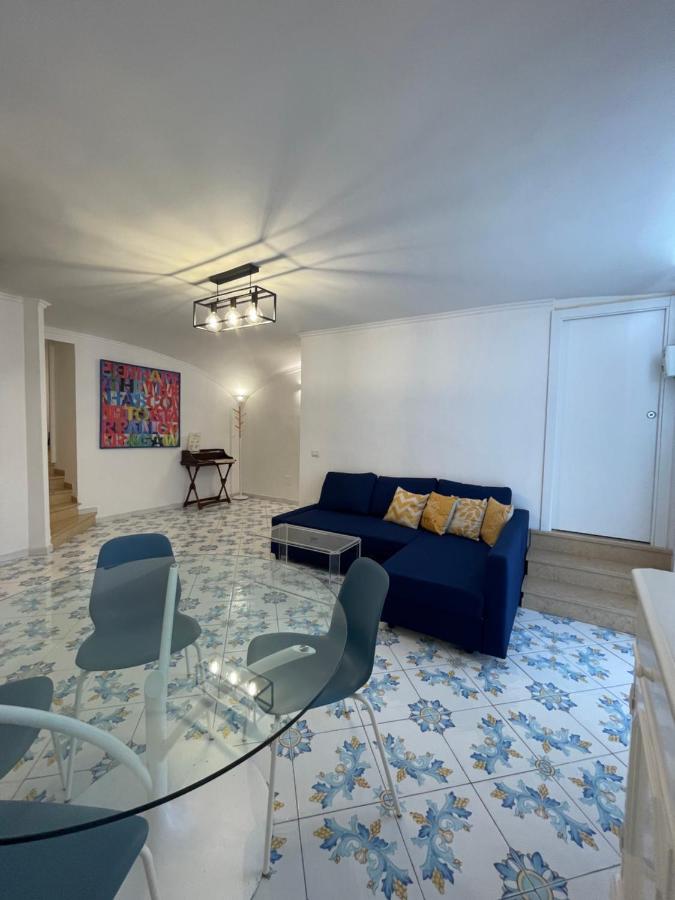 Caterina 70 Apartment Naples Luaran gambar