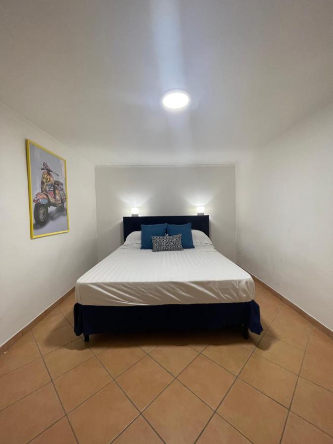Caterina 70 Apartment Naples Luaran gambar