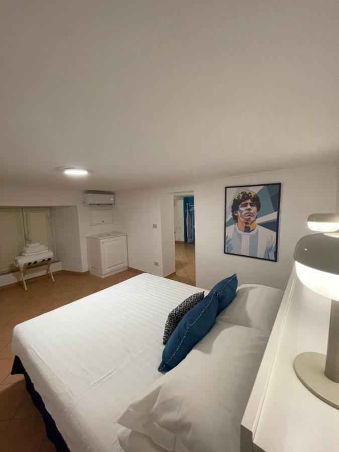 Caterina 70 Apartment Naples Luaran gambar